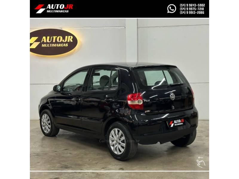 VOLKSWAGEN - FOX - 2007/2007 - Preta - R$ 21.900,00