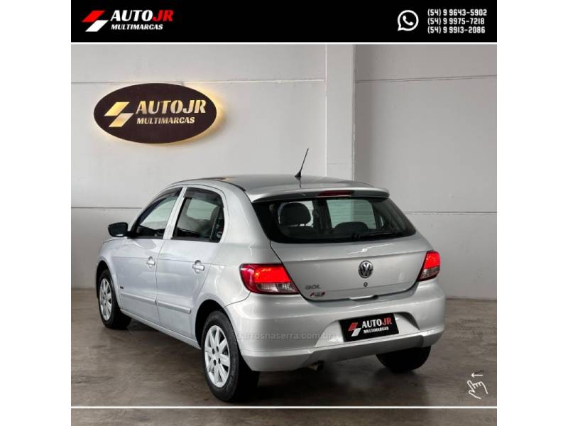 VOLKSWAGEN - GOL - 2009/2009 - Prata - R$ 28.900,00
