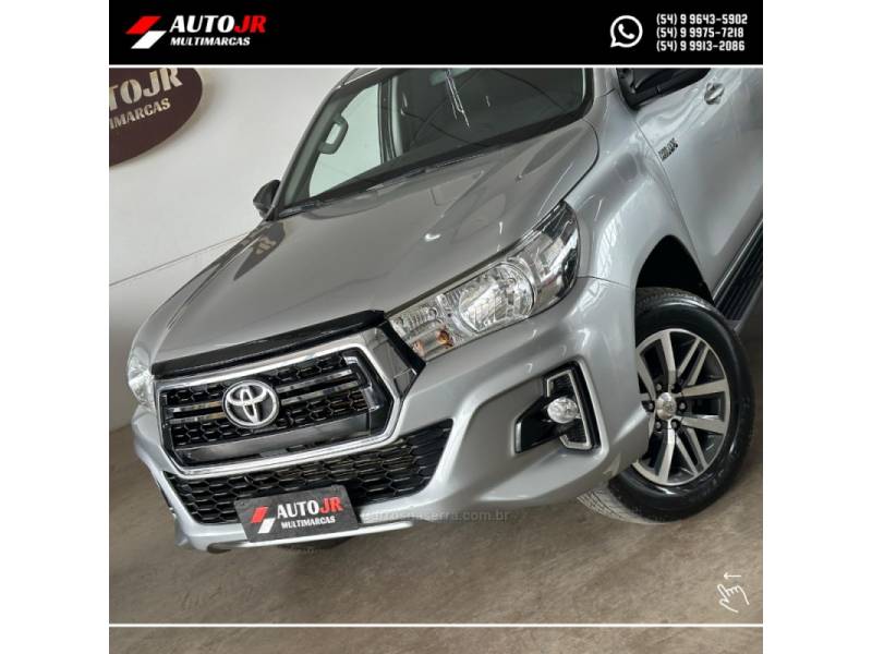 TOYOTA - HILUX - 2020/2020 - Prata - R$ 187.900,00