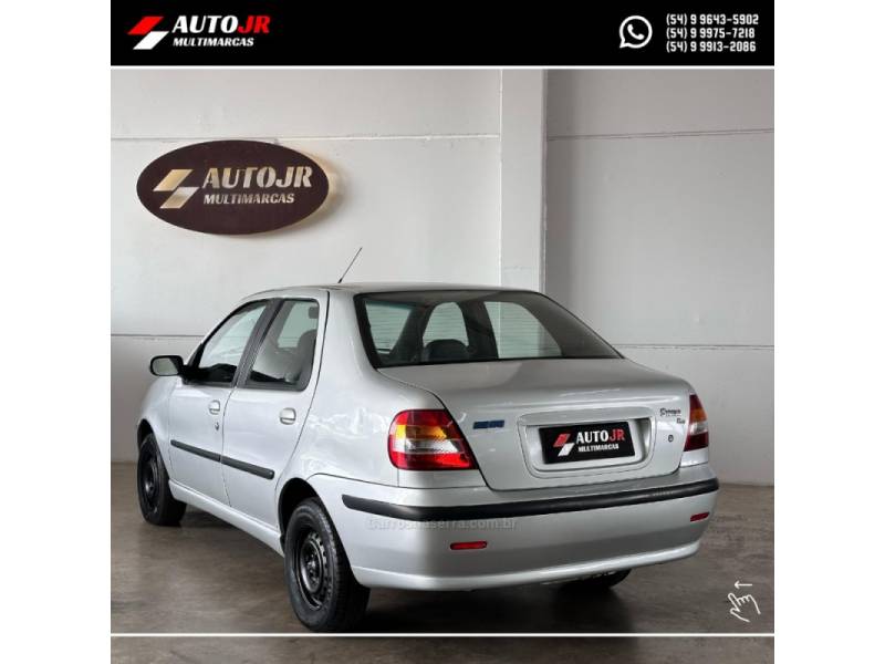 FIAT - SIENA - 2006/2006 - Prata - R$ 18.900,00