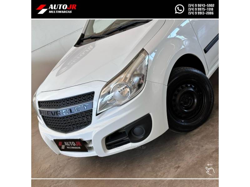 CHEVROLET - MONTANA - 2015/2015 - Branca - R$ 44.900,00