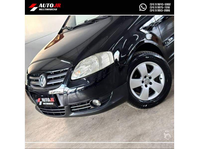 VOLKSWAGEN - SPACEFOX - 2007/2007 - Preta - R$ 31.900,00