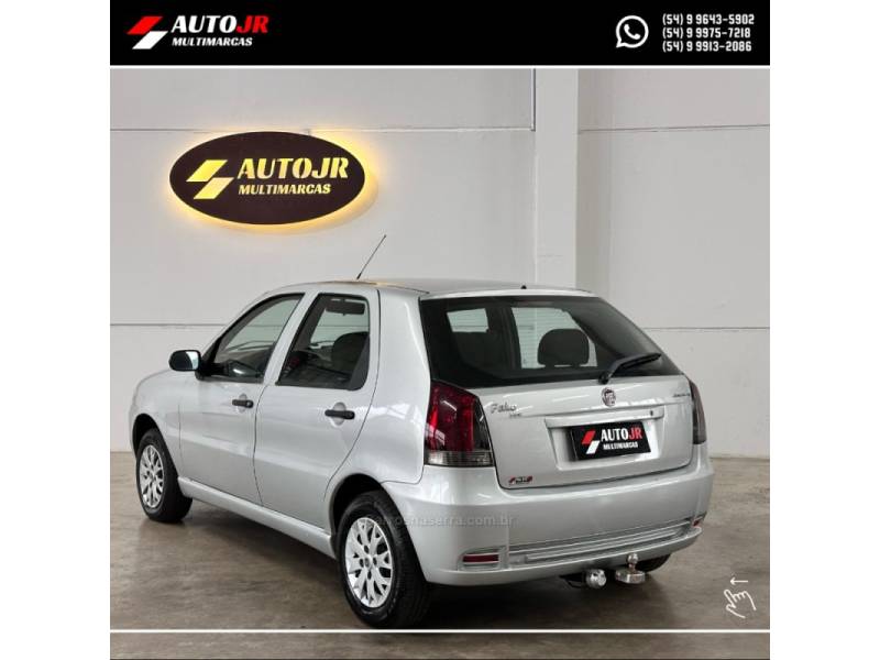 FIAT - PALIO - 2011/2011 - Prata - R$ 31.900,00