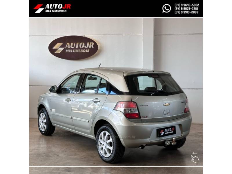 CHEVROLET - AGILE - 2011/2011 - Dourada - R$ 37.900,00