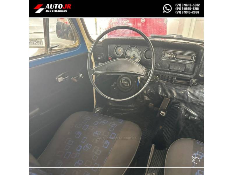 VOLKSWAGEN - VARIANT - 1975/1975 - Azul - R$ 16.900,00