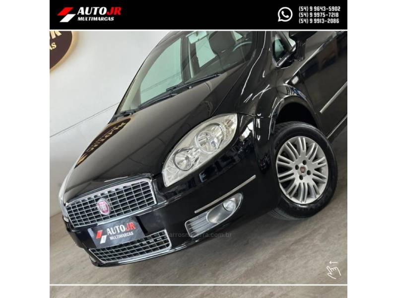 FIAT - LINEA - 2012/2012 - Branca - R$ 31.900,00