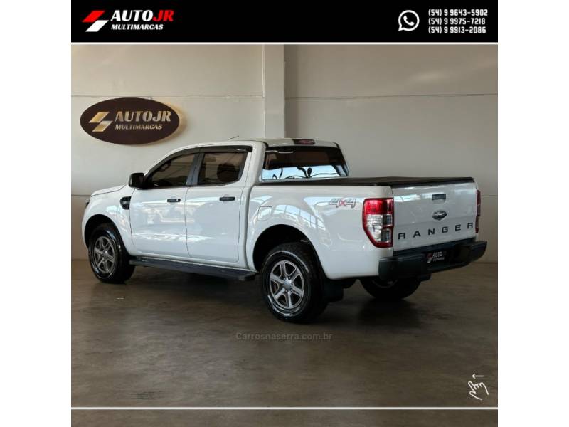 FORD - RANGER - 2018/2018 - Branca - R$ 129.900,00