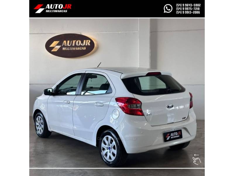 FORD - KA - 2015/2015 - Branca - R$ 41.900,00