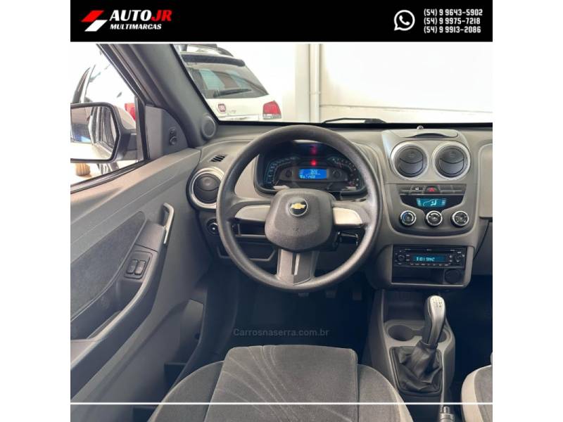 CHEVROLET - AGILE - 2011/2011 - Dourada - R$ 37.900,00
