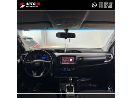 TOYOTA - HILUX - 2020/2020 - Prata - R$ 187.900,00