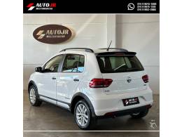 VOLKSWAGEN - FOX - 2017/2017 - Branca - R$ 59.900,00