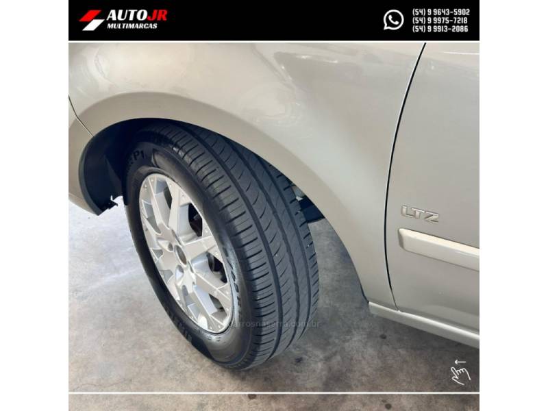 CHEVROLET - AGILE - 2011/2011 - Dourada - R$ 37.900,00