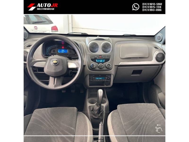CHEVROLET - AGILE - 2011/2011 - Dourada - R$ 37.900,00